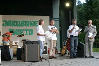 Zdjęcie 39 z galerii Bieg pod próg 2005