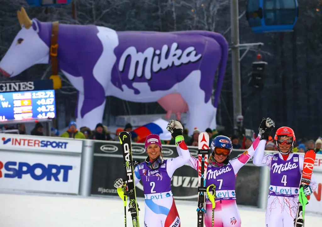 Slalom kobiet w Levi: team kobiet Atomica 11.2016, zdjęcie 8