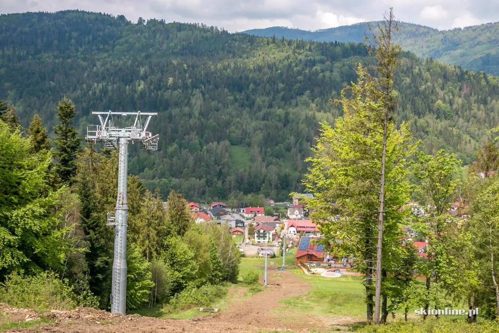 Zdjęcie 28 z galerii COS Szczyrk: budowa nowej 4-os. kolei (maj 2017)