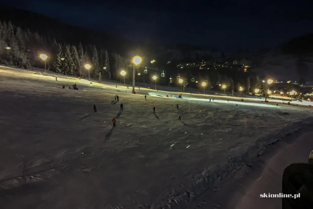 Czarna Góra Resort: narty wieczorową porą fot/J.Ciszak, zdjęcie 5