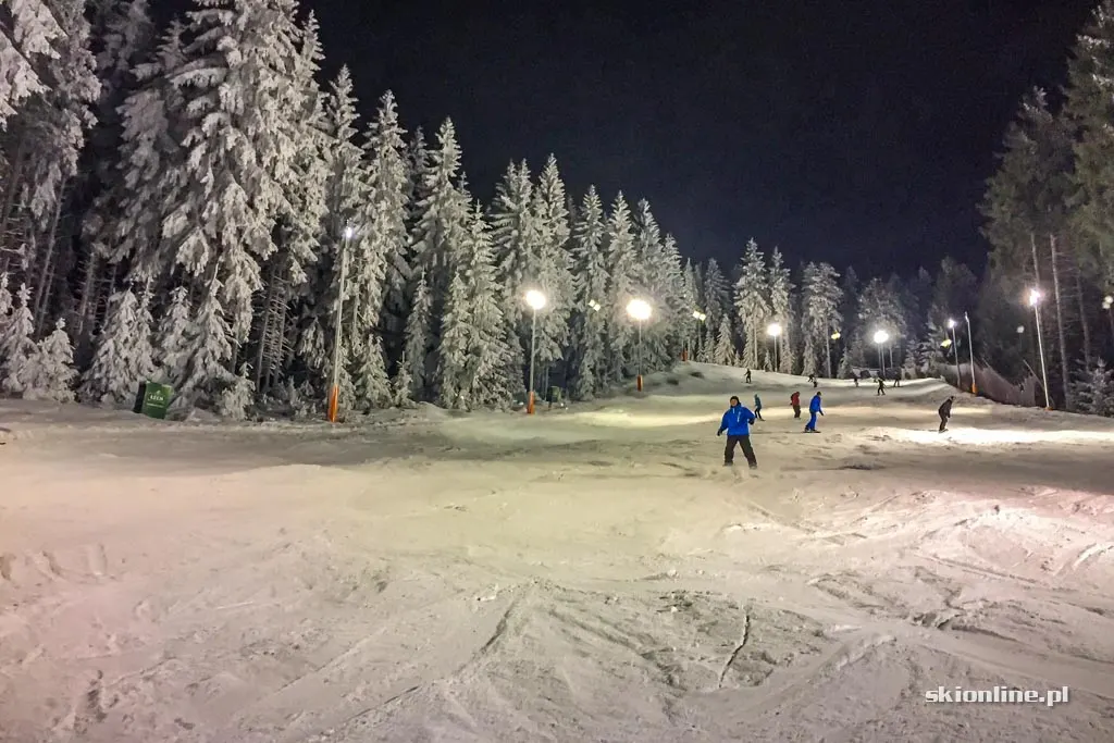 Czarna Góra Resort: narty wieczorową porą fot/J.Ciszak, zdjęcie 22