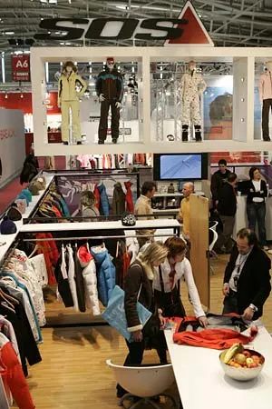 Zdjęcie 12 z galerii ISPO zima 06: sportswear ISPO