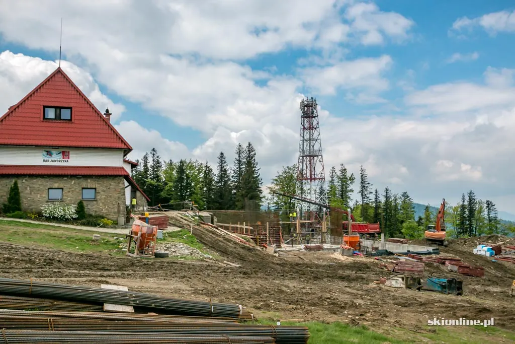 Zdjęcie 17 z galerii COS Szczyrk: budowa nowej 4-os. kolei (maj 2017)
