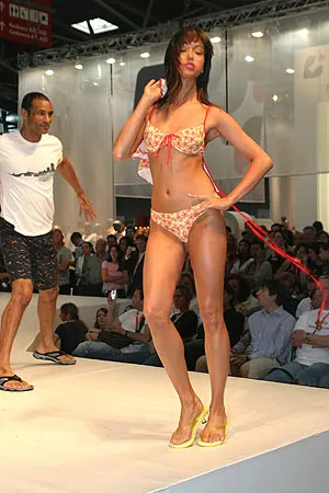 Zdjęcie 29 z galerii Beachwaer Fashion Show