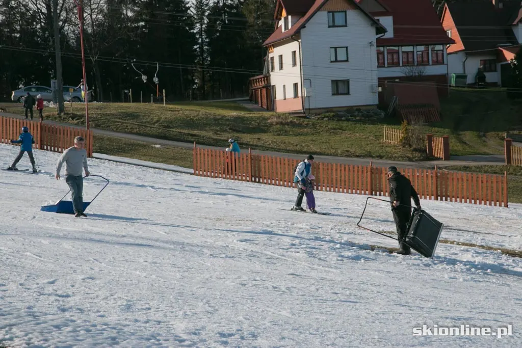 Biały Krzyż walczy o śnieg, zdjęcie 10