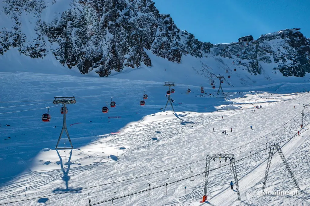 Narty w chmurach. Lodowiec Stubai, zdjęcie 12