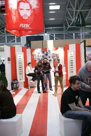 Zdjęcie 17 z galerii ISPO zima 06: board ISPO