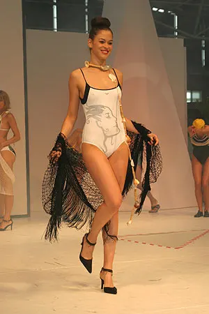 Zdjęcie 2 z galerii Beachwaer Fashion Show