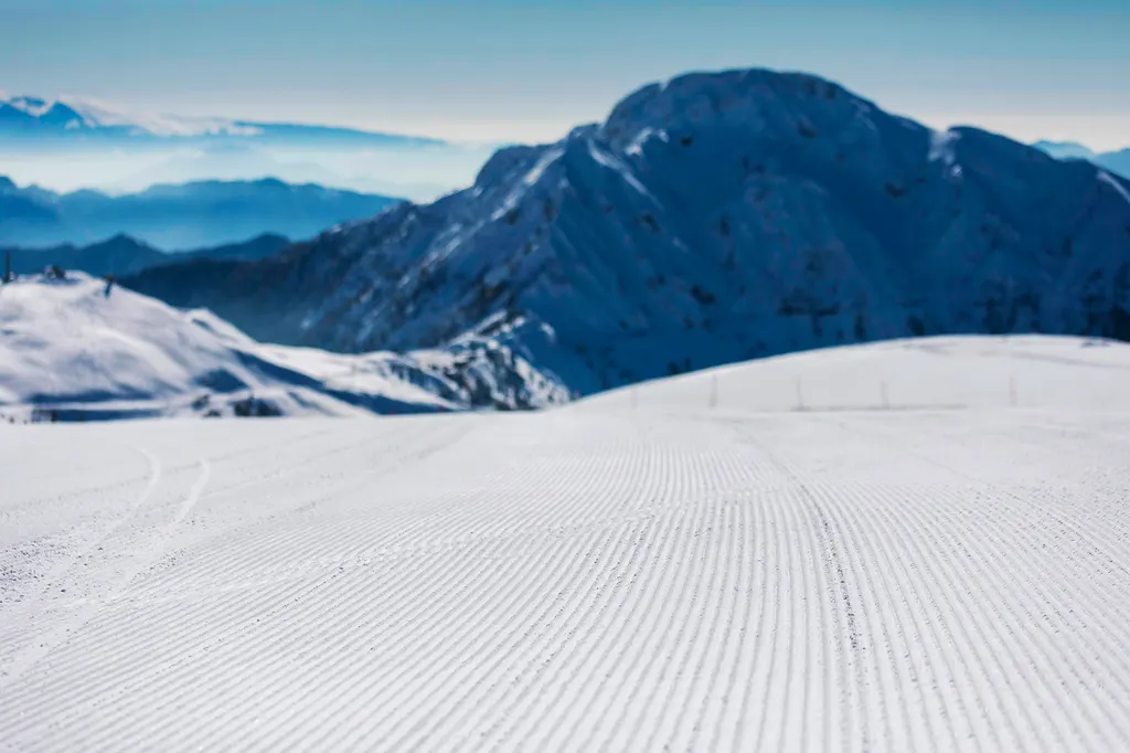 Maniva Ski