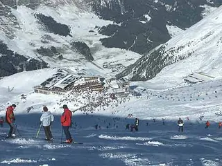 Tuxer Fernerhaus 2660 m