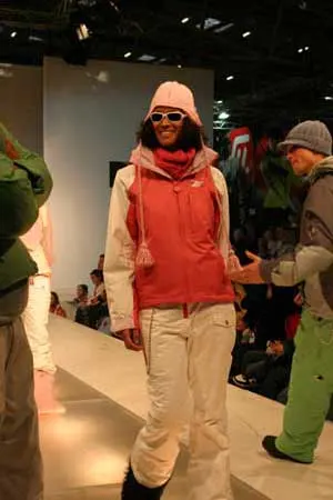 Zdjęcie 42 z galerii Moda na zimę 06/07 cz.I
