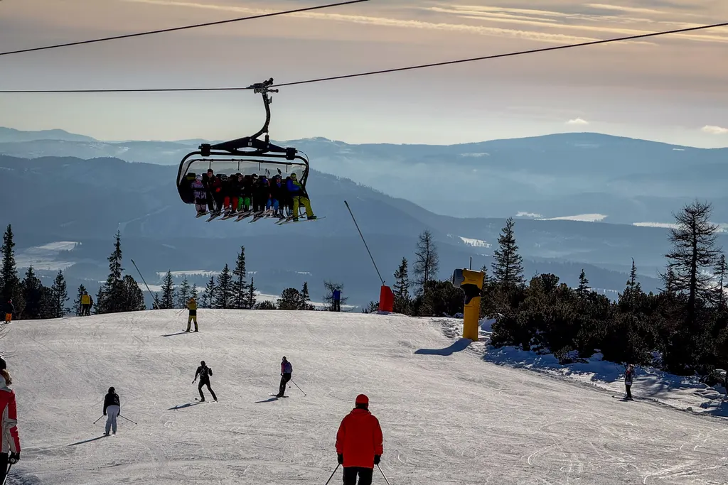 Szczyrbskie Pleso: nowa 8 os. ka, zdjęcie 13
