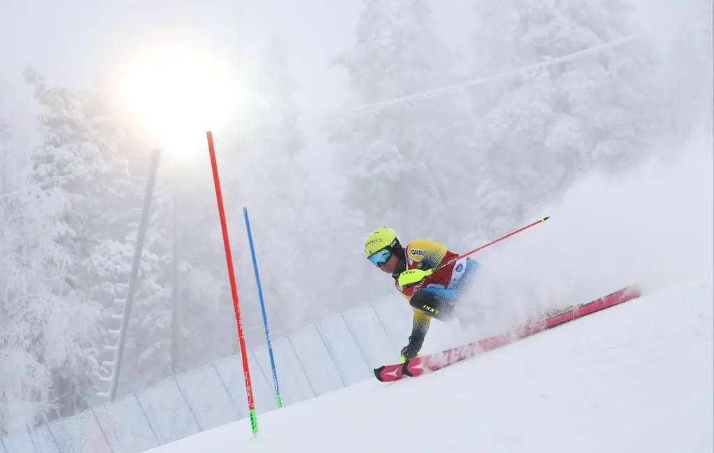 Slalom mężczyzn w Levi team Atomica 11.2016, zdjęcie 2
