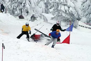 Zdjęcie 41 z galerii Lot Charters Ski Cross