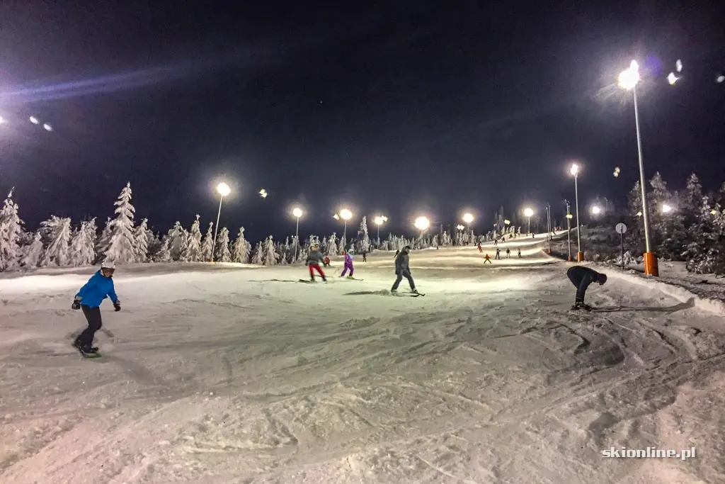 Czarna Góra Resort: narty wieczorową porą fot/J.Ciszak, zdjęcie 16