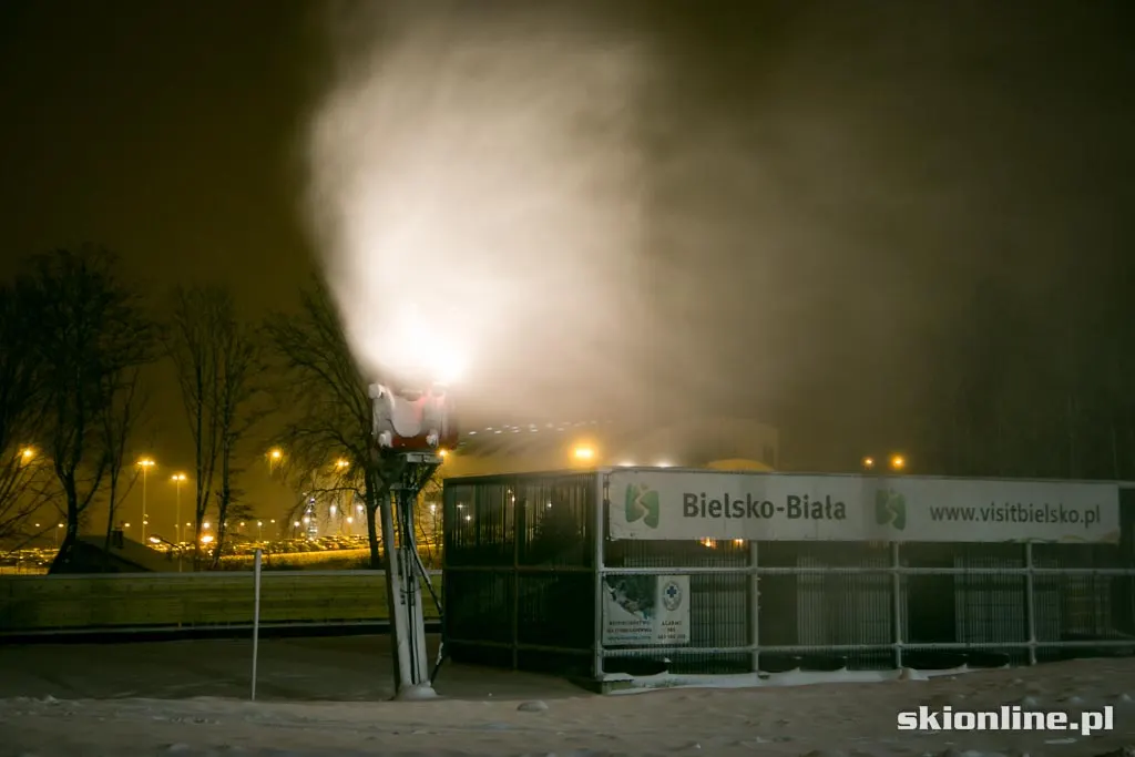 Dębowiec nocne naśnieżanie, zdjęcie 4