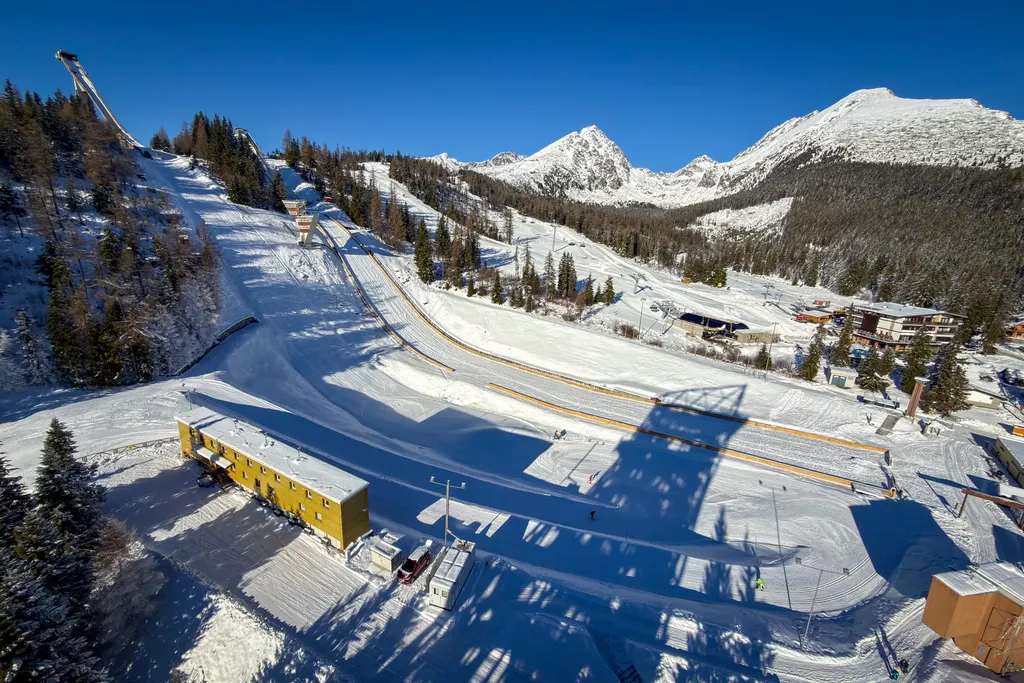 Szczyrbskie Pleso: nowa 8 os. ka, zdjęcie 28