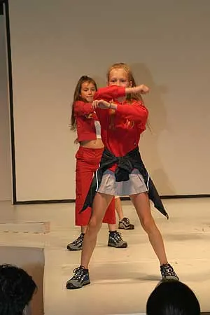 Zdjęcie 2 z galerii Moda dziecięca