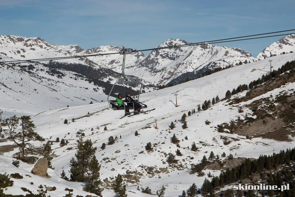 Baqueira w dolinie Val d’Aran w Hiszpanii, zdjęcie 37