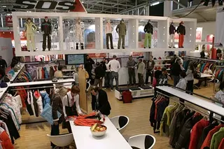 Zdjęcie 11 z galerii ISPO zima 06: sportswear ISPO