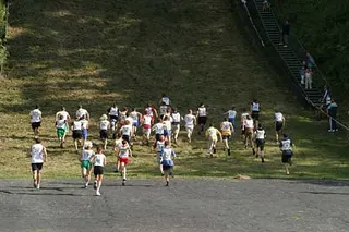 Zdjęcie 26 z galerii Bieg pod próg 2005