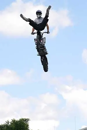 Zdjęcie 1 z galerii Mad Flyers