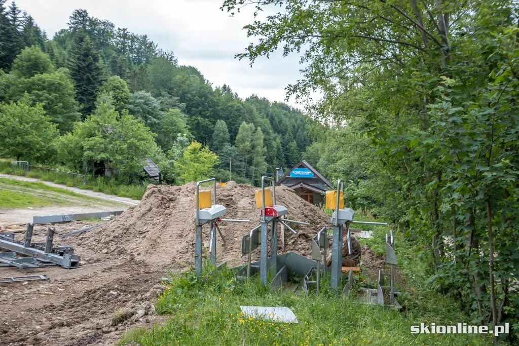 Czarny Groń: budowa 4-os. kolei, zdjęcie 4