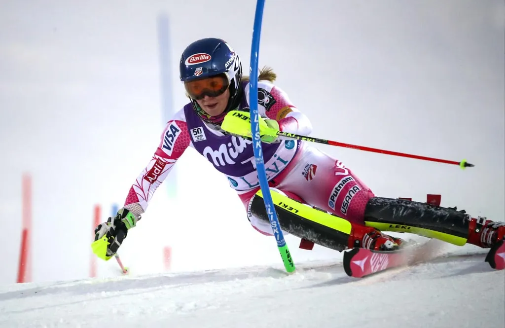 Slalom kobiet w Levi: team kobiet Atomica 11.2016, zdjęcie 3