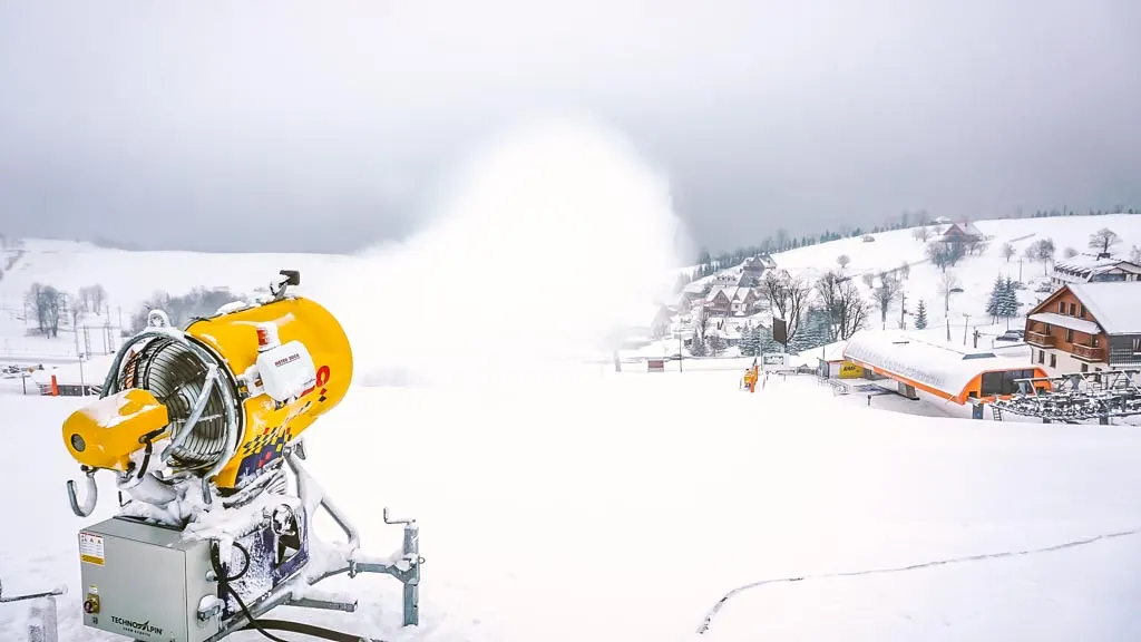 Zdjęcie 8 z galerii Zieleniec Ski Arena: 2 grudnia rusza sezon zimowy