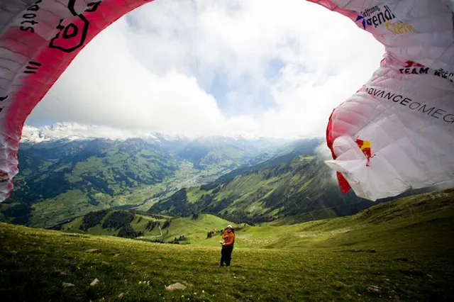 Chrigel Maurer: Preparing for X-Alps / Lorenz Richard/Red Bull, zdjęcie 22