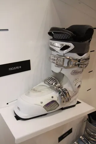 Salomon buty kolekcja 2010/2011, zdjęcie 15