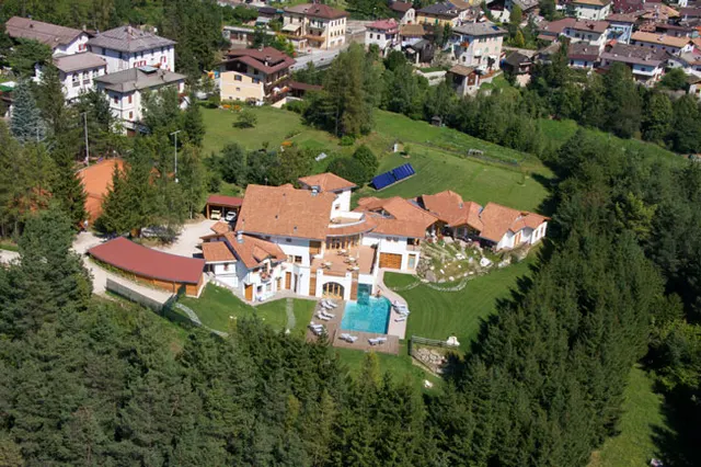 Zdjęcie 7 z galerii Suite Hotel Castelir: Charme Hotel