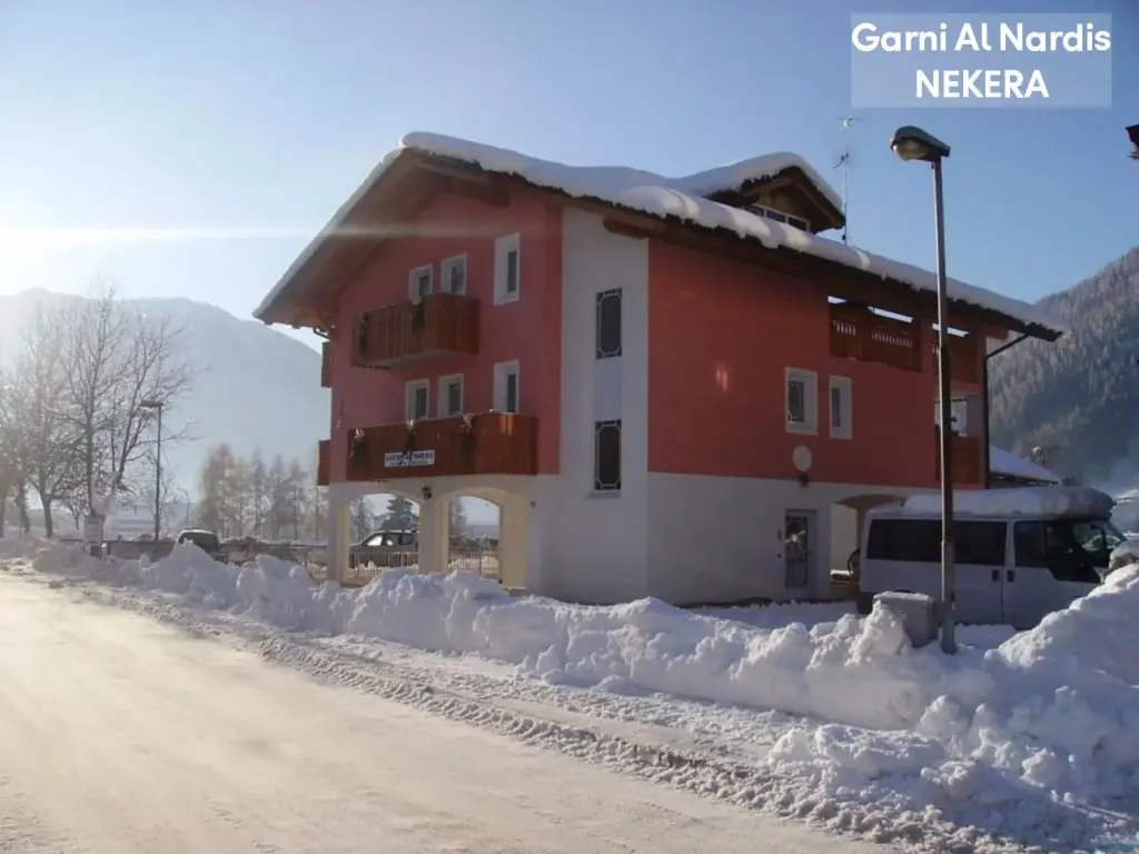 Al Nardis Garni Hotel (Pinzolo), Carisolo