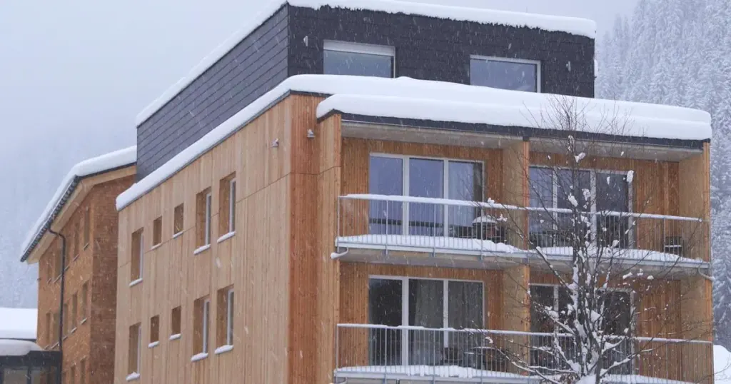 Aparthotel Alpine Lodge, Wald am Arlberg (Tyrol)