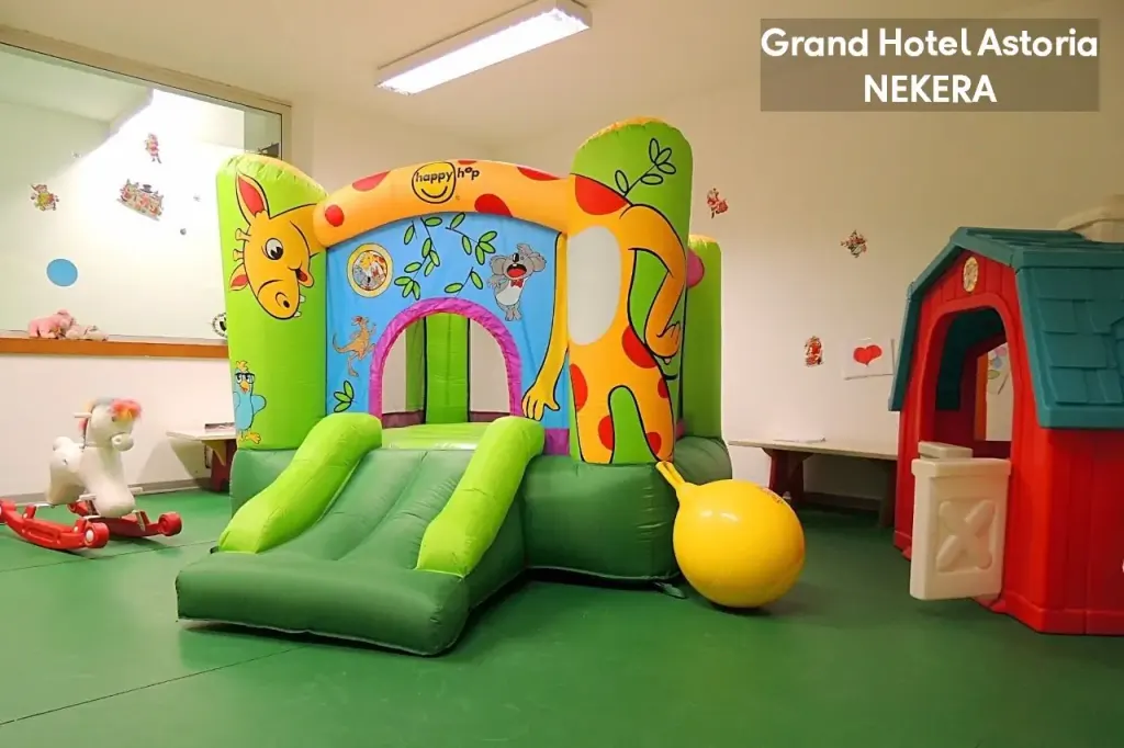 Grand Hotel Astoria, zdjęcie 11