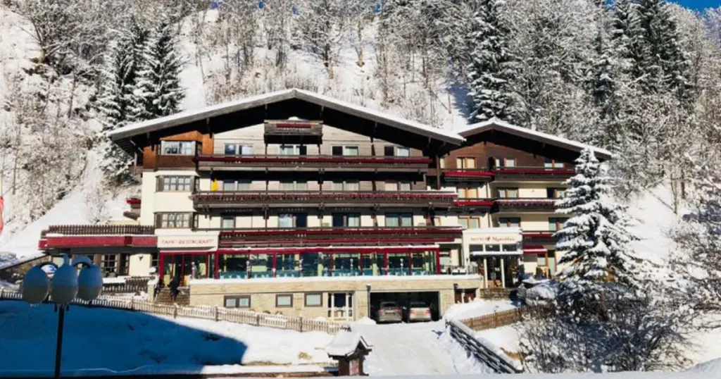 Hotel Alpenblick, Hinterglemm (Kraj Salzburski)