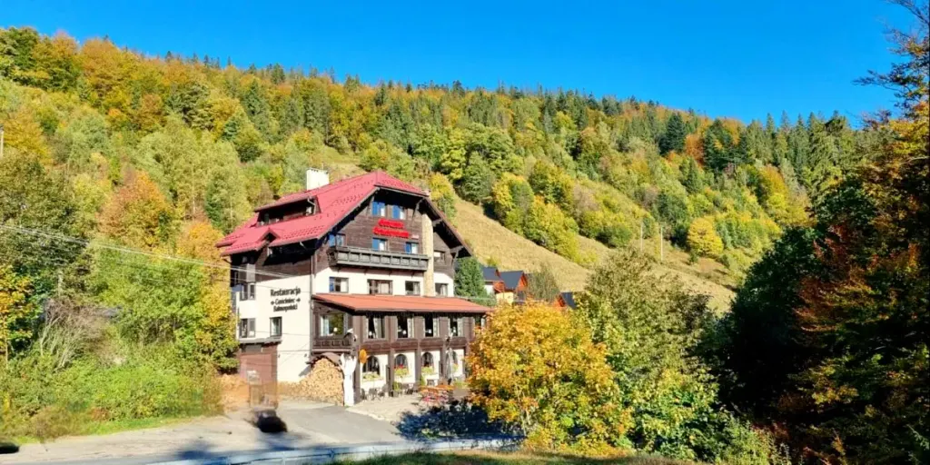 Gościniec Salmopolski, Szczyrk