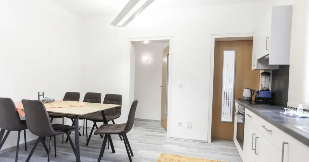 Apart Hackl, zdjęcie 8