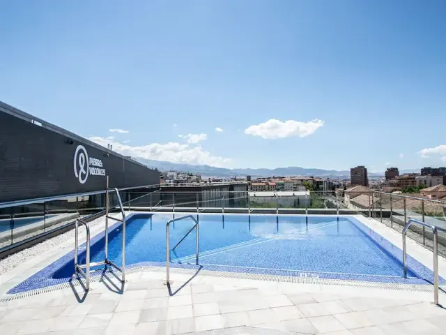 Hotel Granada by Pierre & Vacances, Granada