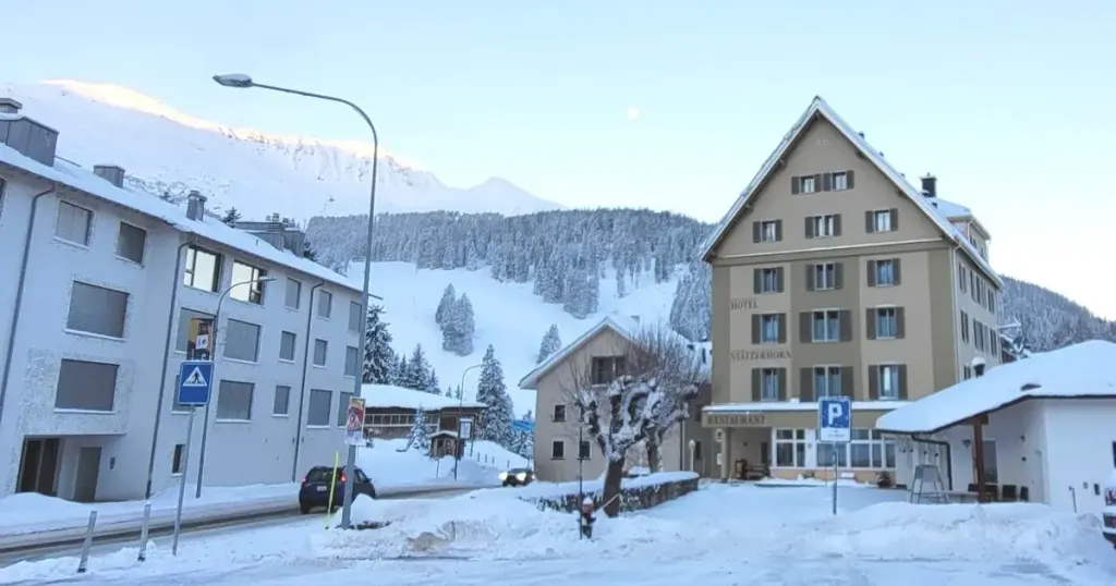 Hotel Stätzerhorn, Parpan