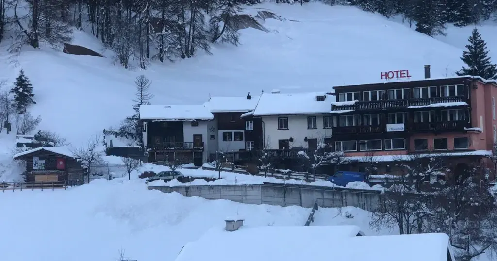 Hotel Sonnenhalde, Wiesen (Gryzonia)