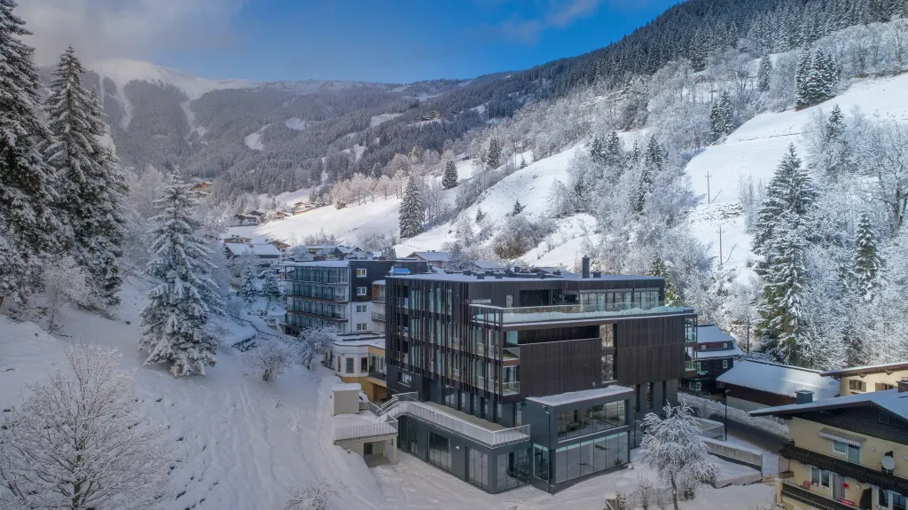 Hotel Der Waldhof, Zell am See