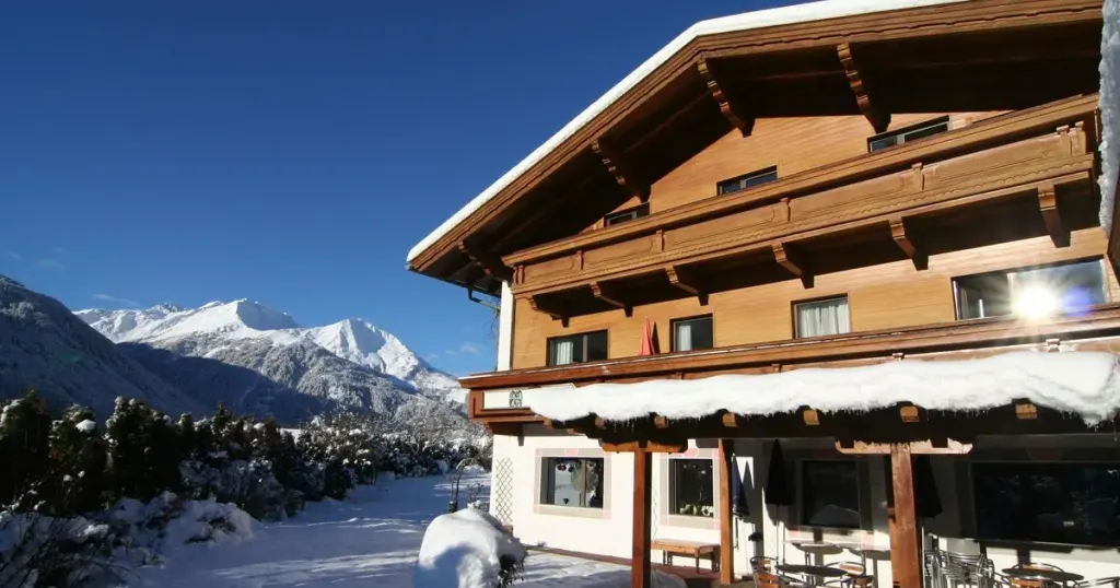 Bronte Haus, Virgen