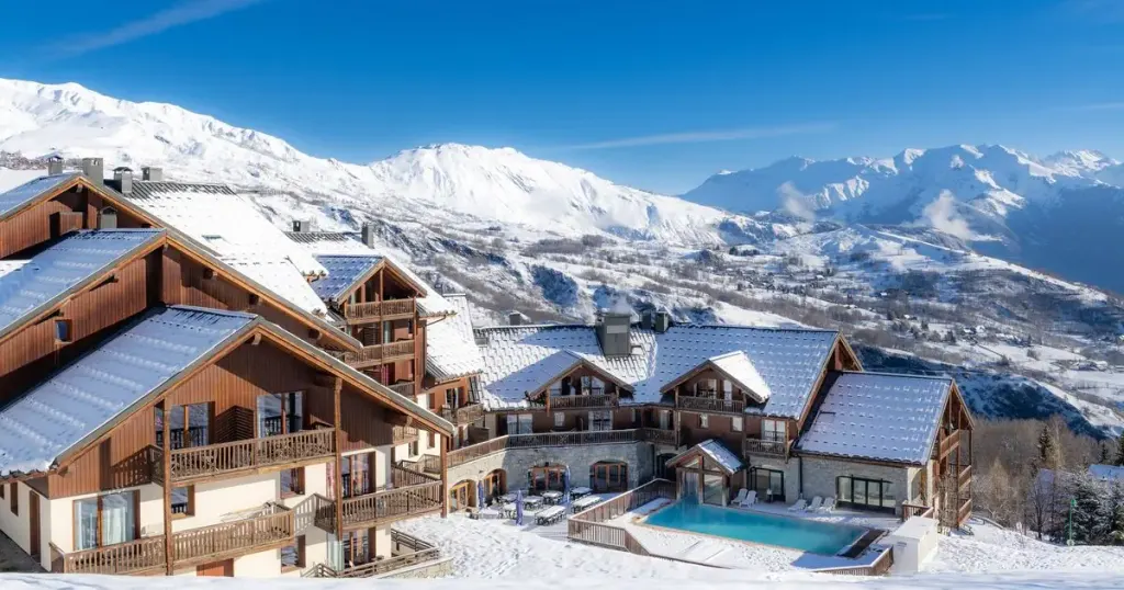 Les Alpages du Corbier, Le Corbier