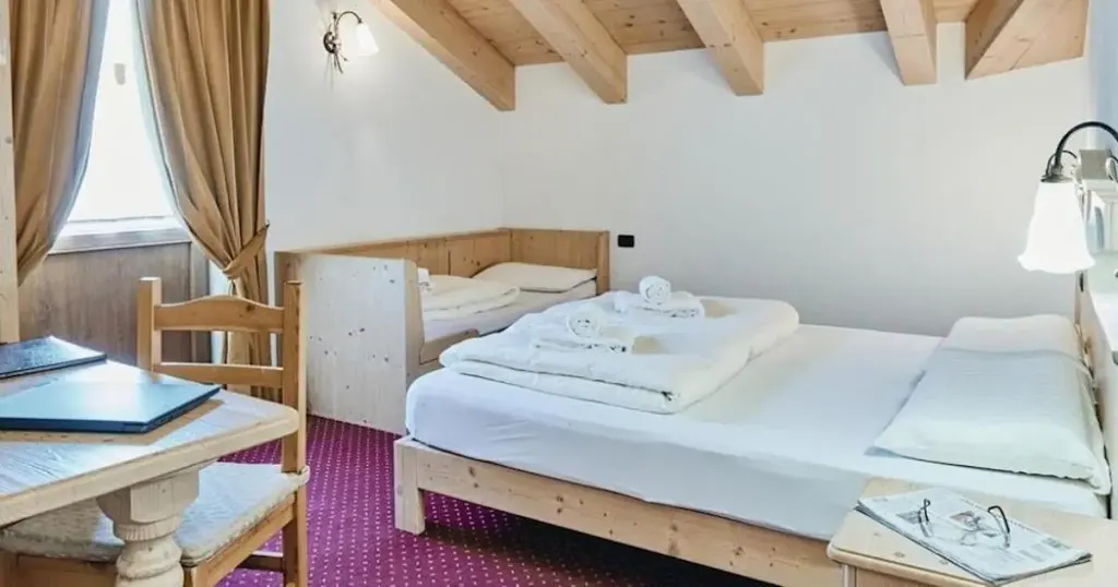 Hotel 2000 Eira, zdjęcie 10