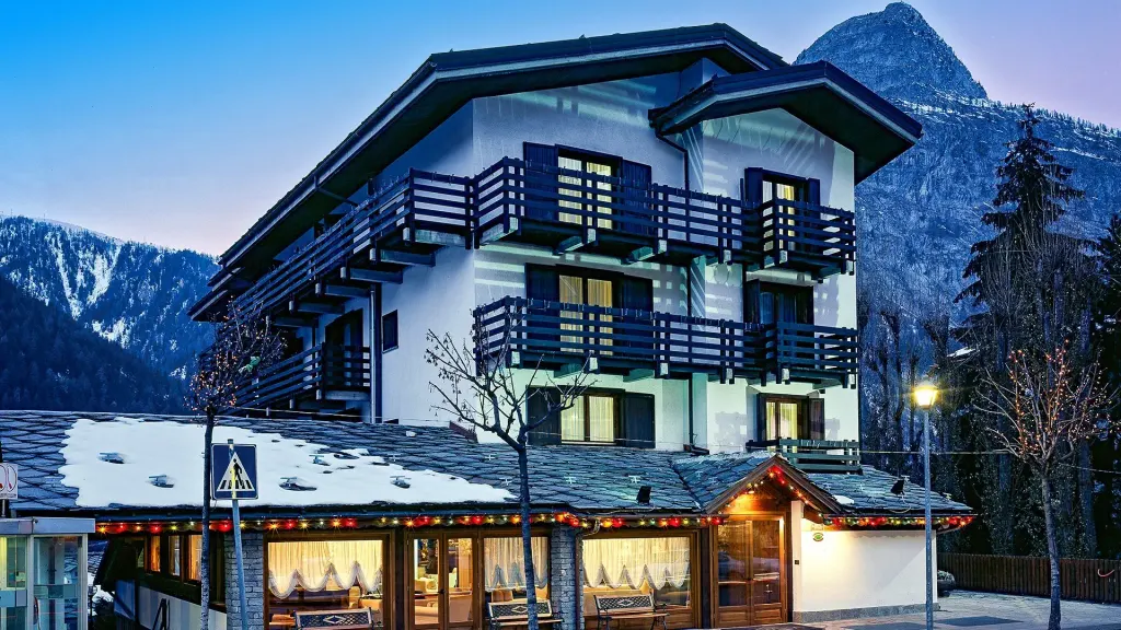 Les Jumeaux Courmayeur, Courmayeur