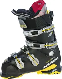 Atomic M 11 yellow