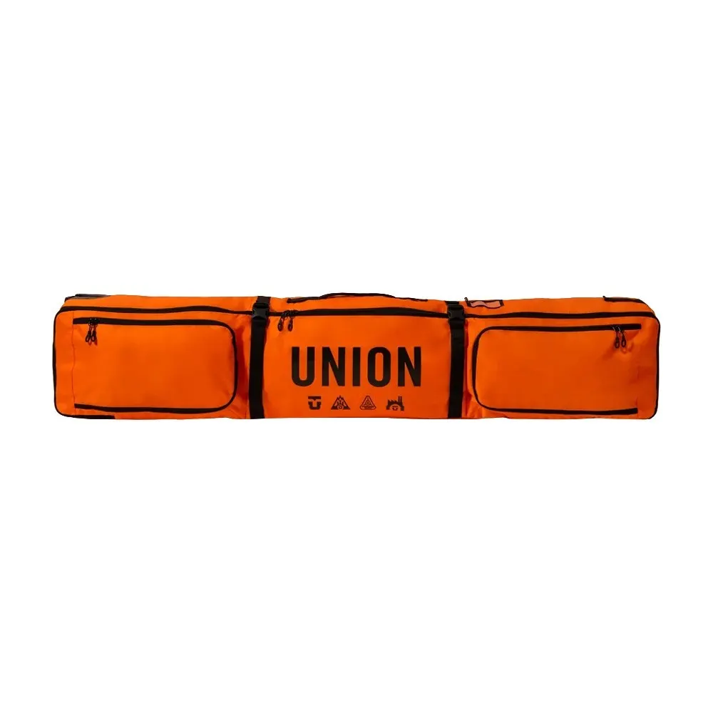 UNION Wheeled Board Bag