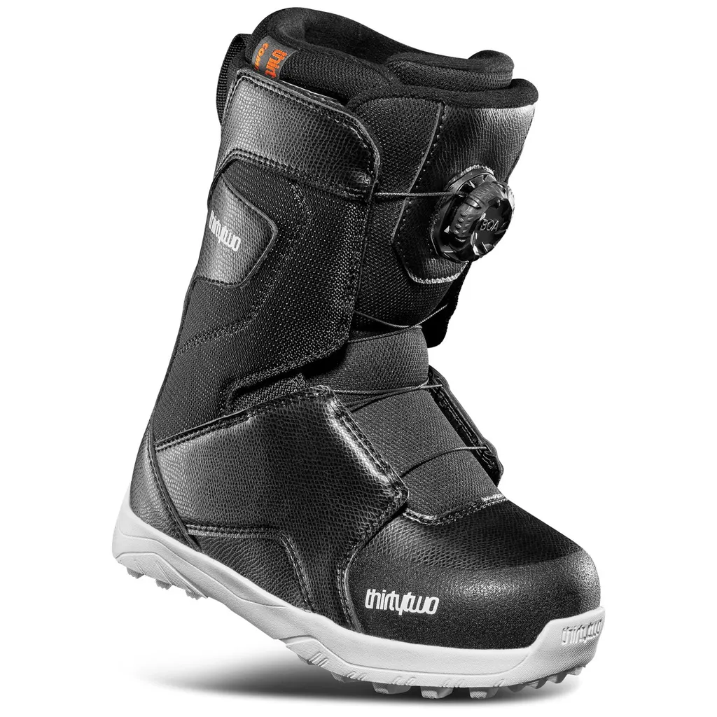 thirtytwo Lashed Boa Jr, kolekcja 2025/26
