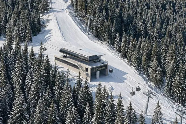 Kronplatz inwestuje przed sezonem 2026/2027. Jechałem tą gondolą jeszcze w marcu, a dziś trwa jej całkowita przebudowa
